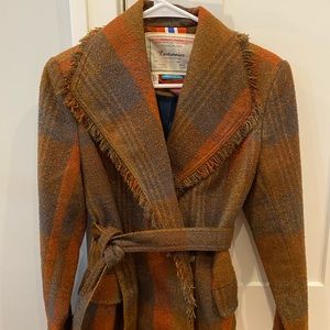 Like new beautiful plaid jacket.